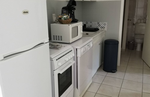 Chaille-les-Marais Apartment | Huppe Fasciee, Gîte Indépendant 2 Pers, Piscine Chauffée, Sud Vendée Littoral