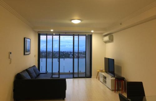 Hurstville Apartment | Hurstville New apartment with city view