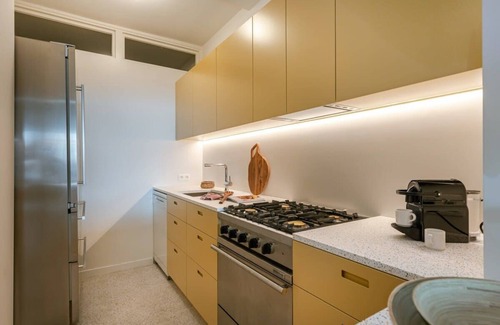 Het Zoute Apartment | Huswell - Apartment with seaview, pets are welcome