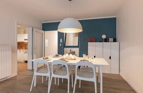 Oostduinkerke-Bad Apartment | Huswell - Cozy apartment with sea view
