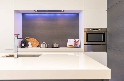 Het Zoute Apartment | Huswell - Modern apartment at the beach with parking