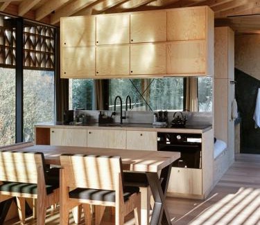 Givroulle House | Hutstuf - The Rac00n & hottub