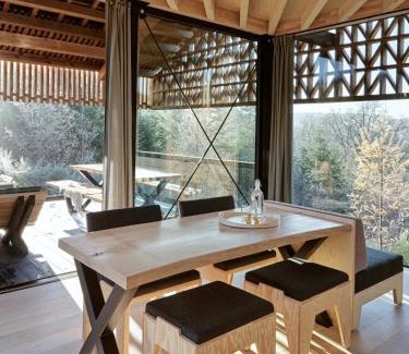 Givroulle House | Hutstuf - The Rac00n & hottub