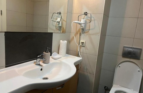 Kucukcekmece Apartment | Huzur Dolu Pembe Dairemiz