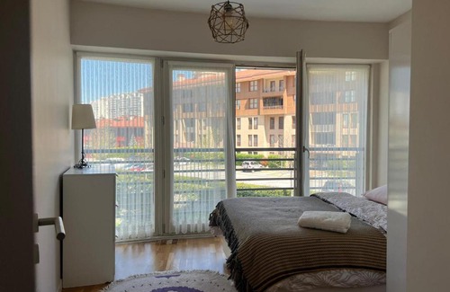 Kucukcekmece Apartment | Huzur Dolu Pembe Dairemiz