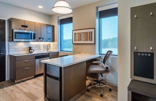 Linthicum Heights Hotel | Hyatt House BWI Airport Baltimore