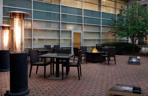 Transit Village Hotel | Hyatt Place Boulder Pearl Street - Newly Renovated