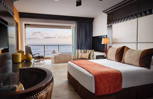 Cabo Bello Resort | Hyatt Vacation Club at Sirena del Mar