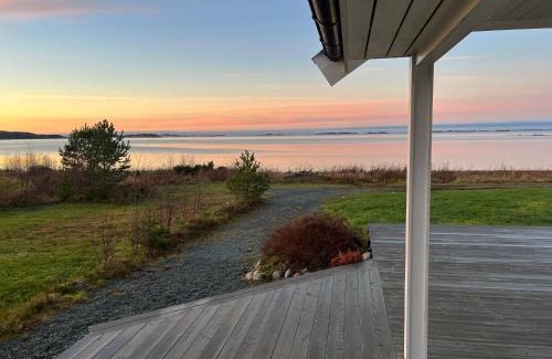 Bjugn House | Hytte i Lysøysund med 4 soverom, Ørland