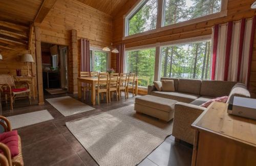 Ahtari House | Hyvölän Mökit