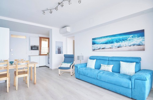 Capo Mimosa-Rollo Apartment | I Gabbiani sul Mare - Two Bedroom Apartment, Sleeps 4