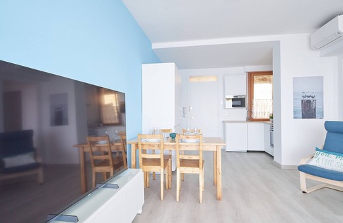 Capo Mimosa-Rollo Apartment | I Gabbiani sul Mare - Two Bedroom Apartment, Sleeps 4