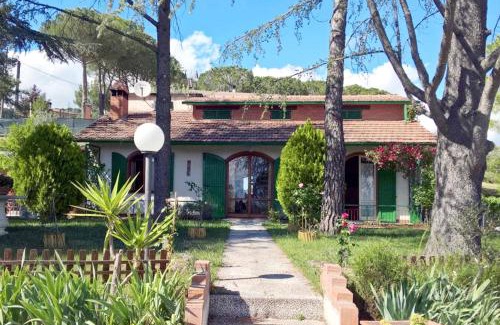 Collesanto House | I Pini House