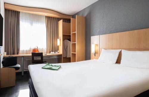 Dassier Hotel | ibis Genève Centre Gare