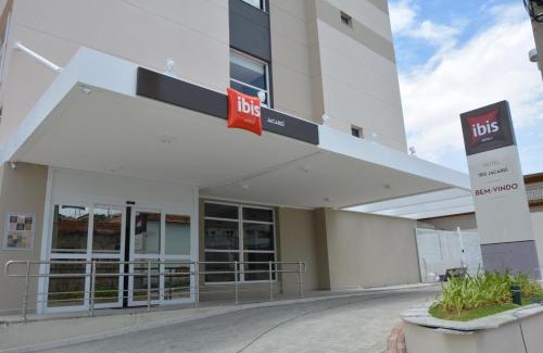 Jacarei Hotel | ibis Jacarei