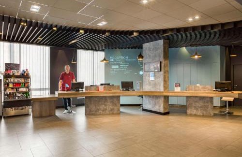 Solomjanskyj Hotel | ibis Kyiv Railway Station