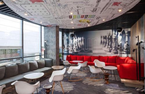 Solomjanskyj Hotel | ibis Kyiv Railway Station