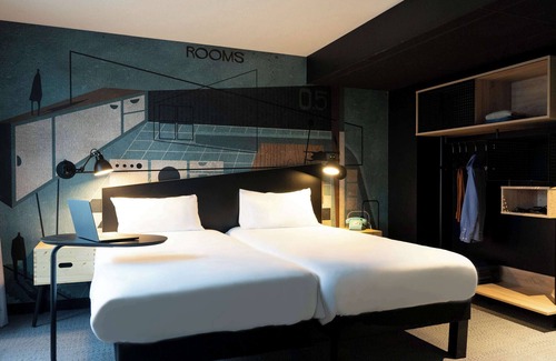 Dreux Hotel | Ibis Styles Dreux Centre Gare
