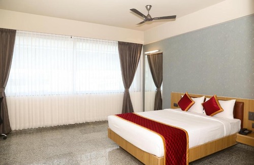 Krishnarajapura Hotel | ICON Express by BHAGINI Hoodi