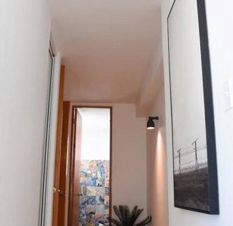 Miramar Apartment | Iconic 4 bedroom in best artsy street in 8 guest