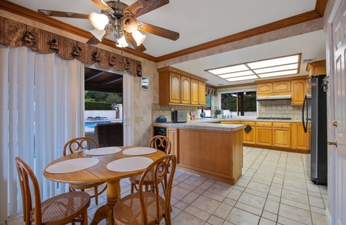 Simi Valley House | Iconic Poltergeist Movie Home – Premium Stay with Pool, Hot Tub, Fire Pit & More
