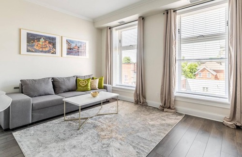 Smiths Falls Apartment | Iconic Rideau 1Bd Unit Balcony Free Parking 3