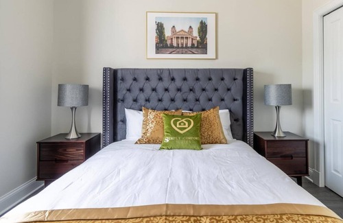 Smiths Falls Apartment | Iconic Rideau 1Bd Unit Balcony Free Parking 3