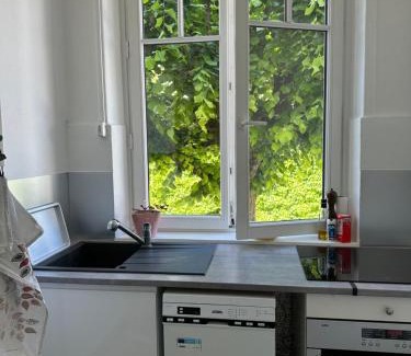 Faubourg North Apartment | IDÉAL ART DÉCO compris un parking privé sécurisé Darcy Liberté centre Gare-Ville