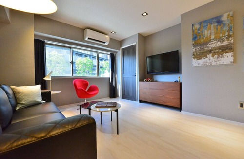 Roppongi Apartment | Ideal 2-bedroom apartment in the heart of Roppongi