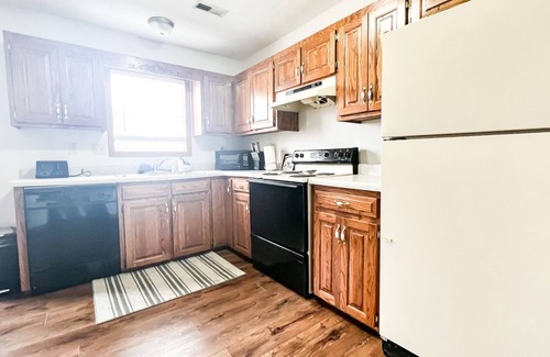 St. Robert House | Ideal for family stay near the main gate of Fort Leonard Wood