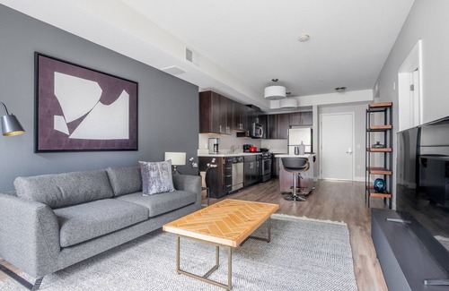 Mountain View Apartment | Ideal Mountain View 1BR w/Pool, Gym, Spa, near Apple, by Blueground