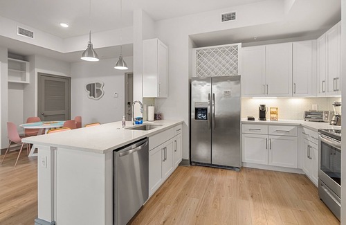 Naples Apartment | Idyllic Escape: 2BR/2BA w./Pool, Gym, and Theater