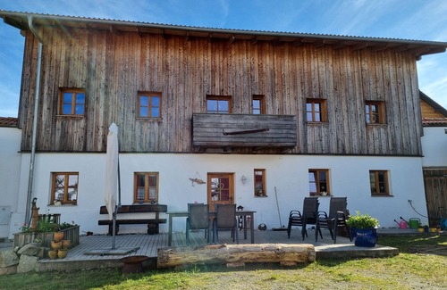 Aidenbach House | Idyllic four-sided farm in the middle of nature, child- and dog-friendly