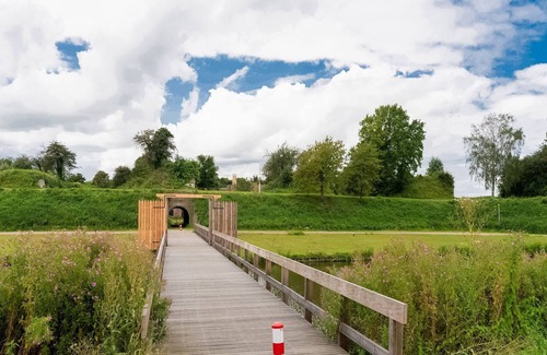 Ooltgensplaat House | Idyllic Holiday Home in Ooltgensplaat with Private Terrace