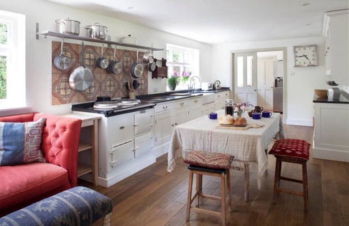 Tiverton House | Idyllic house vast views, great for winter walks & cosy nights by open fires.