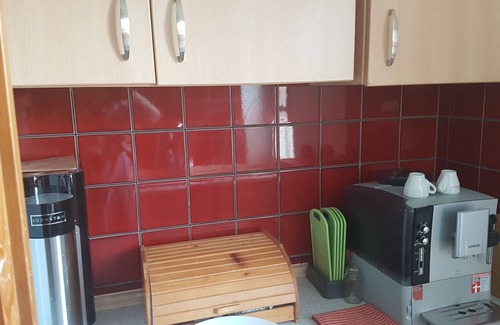 Hillesheim Apartment | Idyllic mill building directly on the city wall with a large garden
