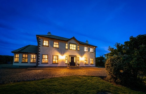Adare House | Idyllic, self catering holiday home, close to the village of Adare,. Limerick.
