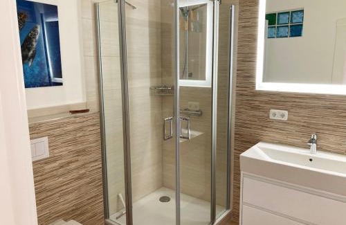 Quarnbek Apartment | Idyllische Ferienwohnung unter Reet