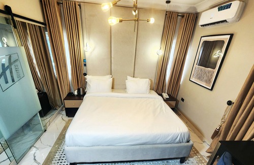 Okpanam Hostel | Ihsuites