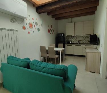 Casarile Apartment | Il 28 d'Angolo