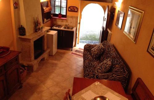 Scapoli Apartment | Il borgo 28