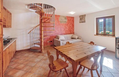 Verceia House | Il ciliegio sul lago