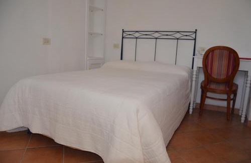 Lizzano in Belvedere Hotel | Il Fondaccio