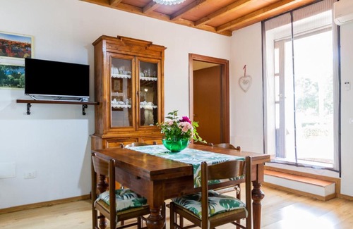 Magliano in Toscana Apartment | Il Gheppio