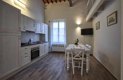 Poggio a Caiano House | Il Magnifico Apartment