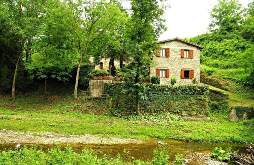 Molezzano House | Il Mulino Di Pianello