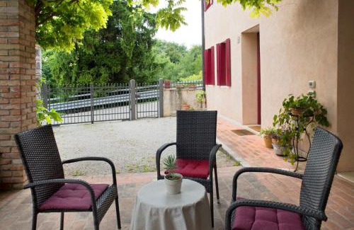 Crespano del Grappa Apartment | IL PORTICO VERDE