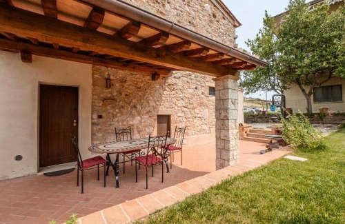Semproniano House | Il rifugio illuminato