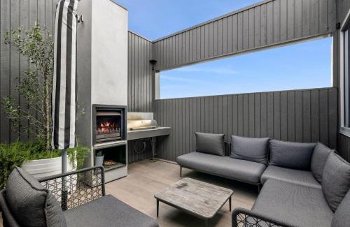 Torquay House | Illume - Light, Warm, Contemporary Designer Luxury