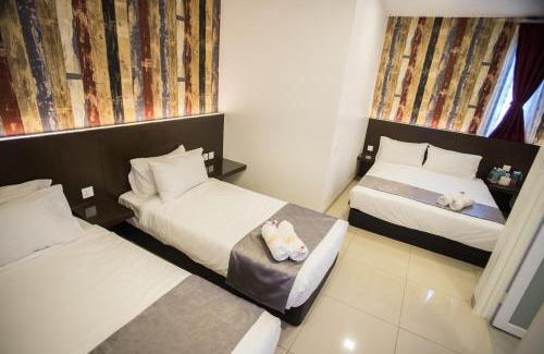 Bandar Indera Mahkota House | IM 96 Villa
